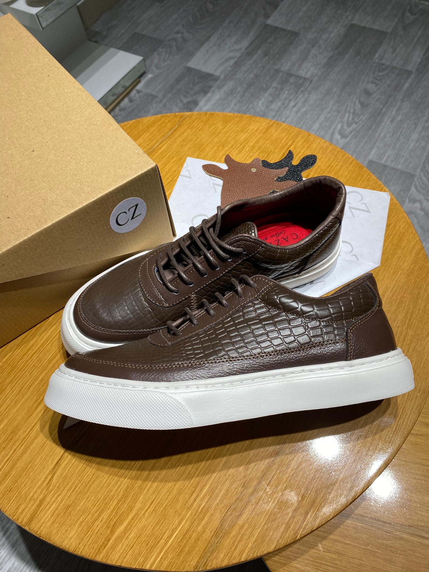 Sneaker Cobra CZ Chocolate